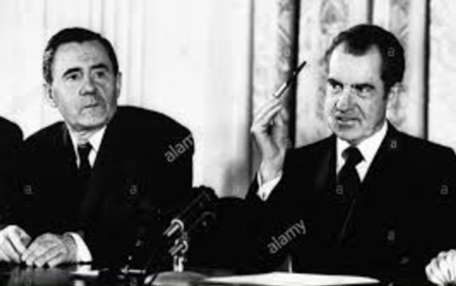 Watergate Richard Nixon