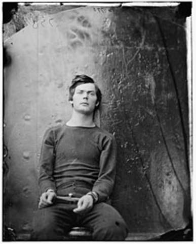 Lewis Powell is captured!