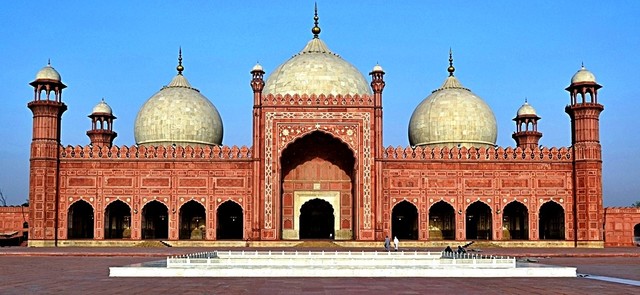 Badshahi Mosque