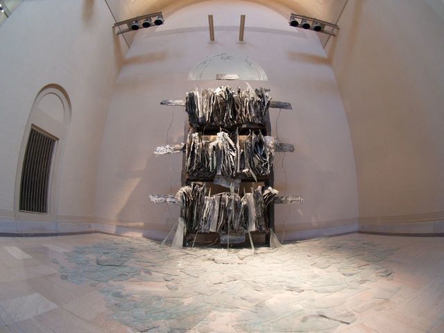 Breaking of the Vessels