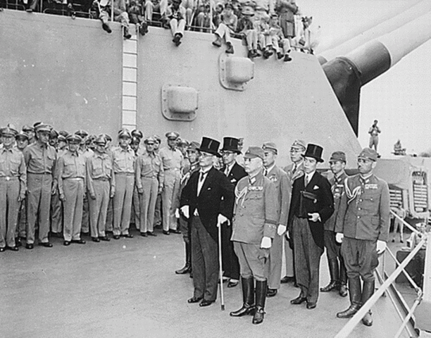 Finlandia y la URSS firman el fin de las hostilidades