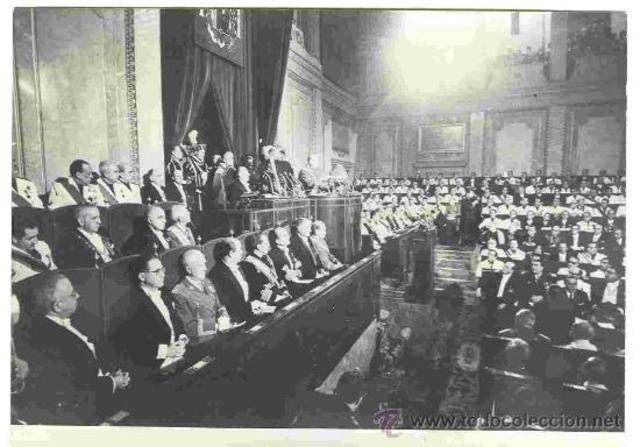 PRIMER GOBIERNO DE FRANCO