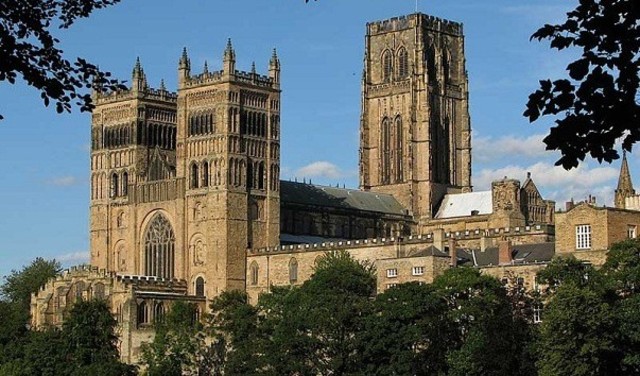 Университет открылся 28 октября 1833 года.