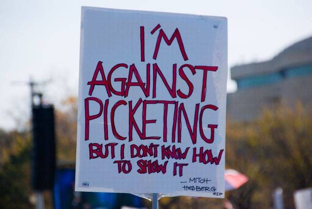 Thornhill v. Alabama