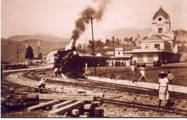 Zonas rurales afectadas por los precios comerciales obligan a los jóvenes ir a la Ciudad