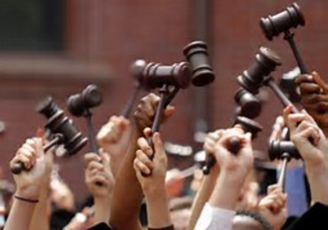 Begins studying in law school