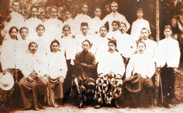 Kongres pertama Boedi Oetomo di Yogyakarta