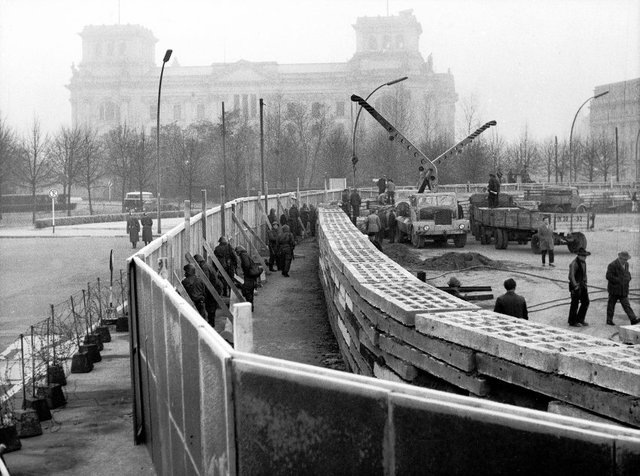 The Berlin Wall is built