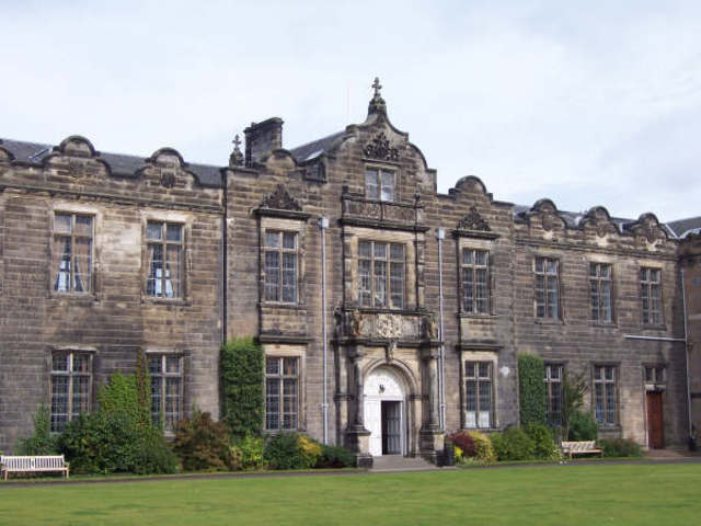 A college of theology and arts called St John's College was founded in 1418 by Robert of Montrose and Lawrence of Lindores
