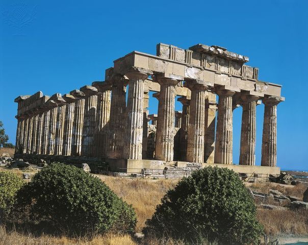 Democracy Begins in Athens