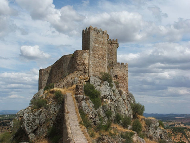 Castillo de Luna de Alburquerque