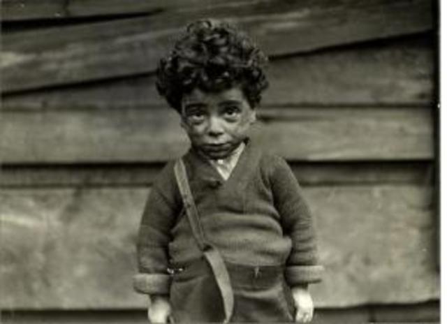 Lewis Hine Born: September 26, 1874