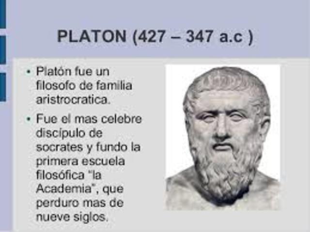 Platón fundo en Atenas la Academia