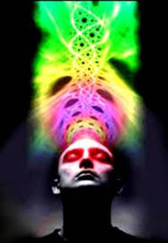 SIGLO V apuntan a la existencia de un cuerpo físico y un espectro o alma separable.