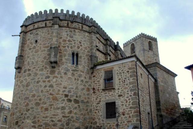 Torre templaria de la iglesia de San Pedro