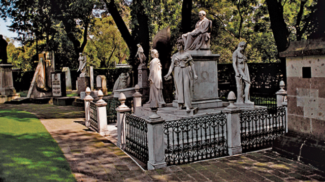 El nuevo espacio de la Verbena, los panteones.