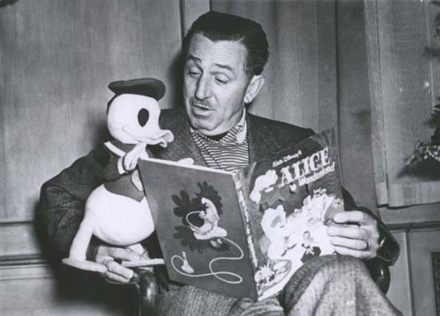 Walter Elias Disney born