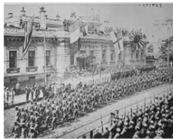 Russian civil war begins