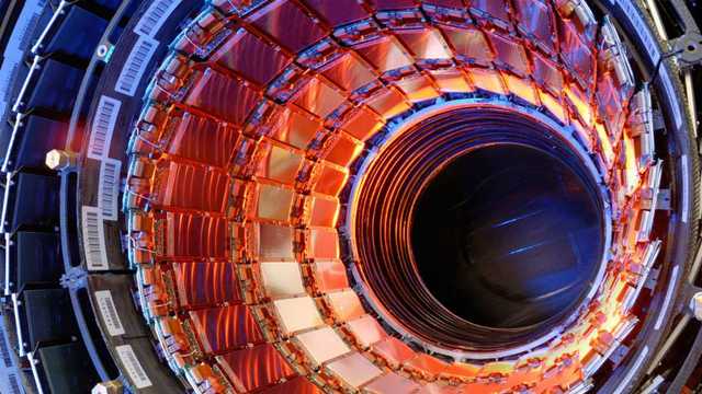 Puesta en marcha del acelerador de partículas del CERN (Ginebra)
