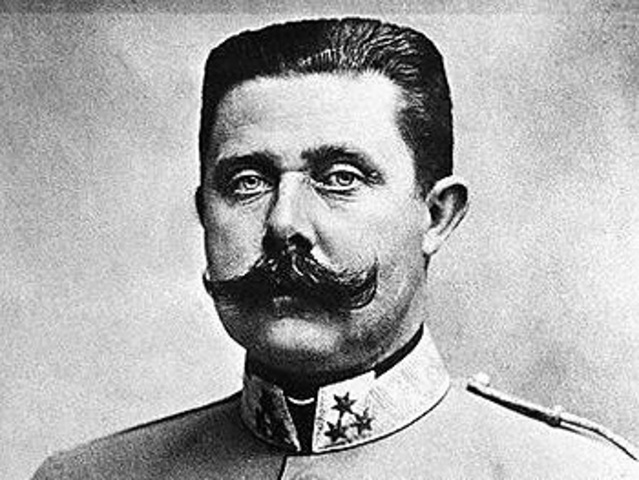 Archduke Franz Ferdinand is assassinated