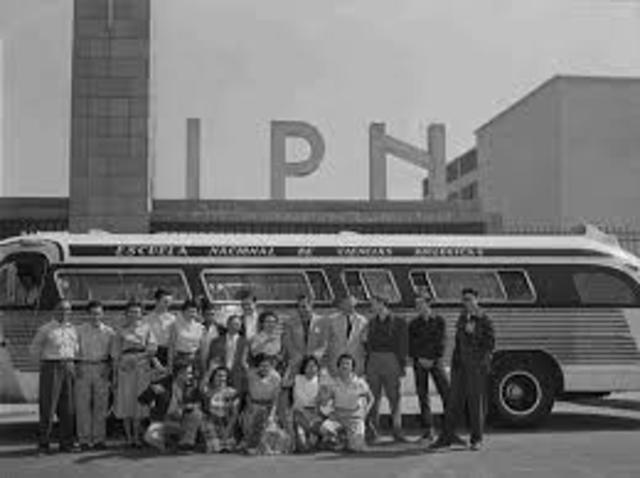 SE IMPULSÓ LA EDUCACIÓN TÉCNICA Y NORMAL