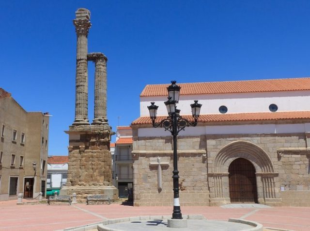 DYSTILO ROMANO  O TORRE DE TRAJANO