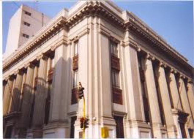 Compra acciones del Banco Italiano