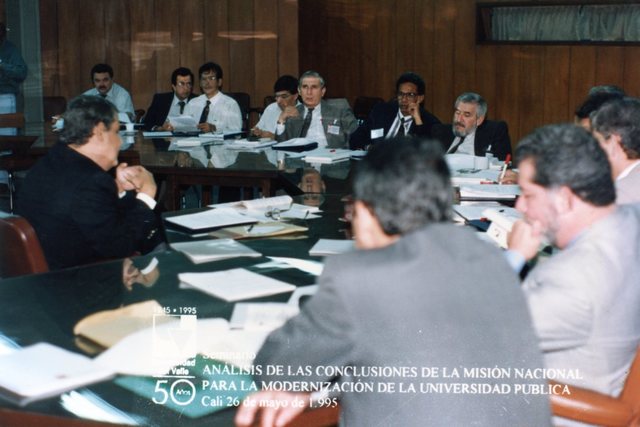 Propuesta Exámenes del estado de obligatorio cumplimiento.