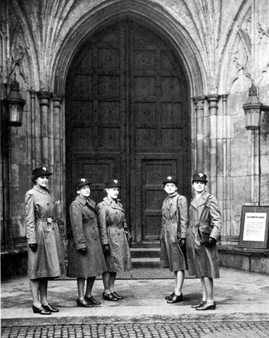 Photography became popular