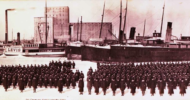 Canadian Expeditionary force heads to England