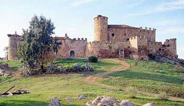 CASTILLO DE LA ENCOMIENDA DE VILLANUEVA DE LA SERENA