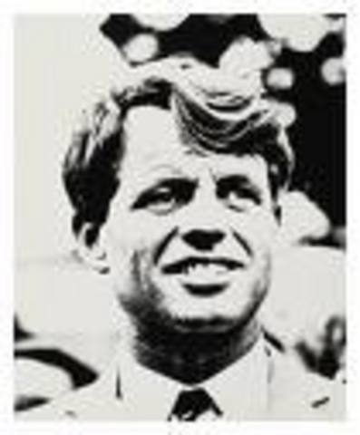 Robert Kennedy gunned down