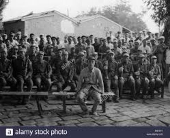 Communist forces in China capture Nanjing.