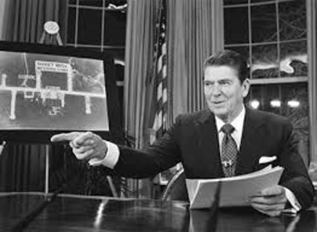 Mikhail Gorbachev announces a moratorium on Soviet missile deployments in Europe.