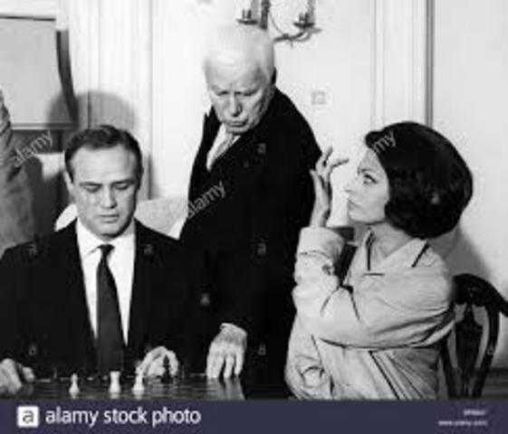 סרטו האחרון - הרוזנת מהונג קונג