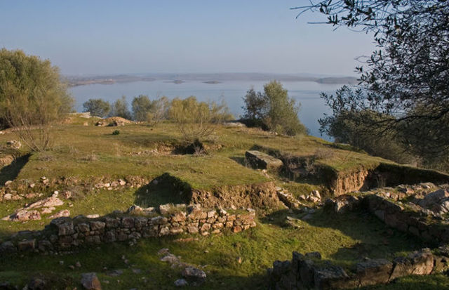 RUINAS PRERROMANAS DE LACIMURGA (ORELLANA LA VIEJA)