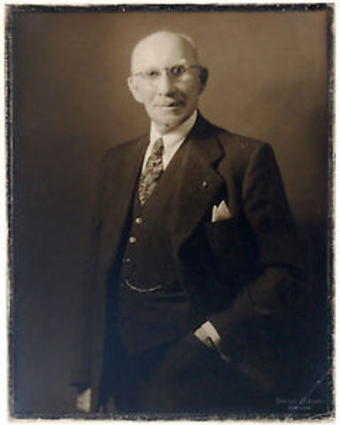 Dr. Paul E. Grabow dies at age 97 from natural causes.