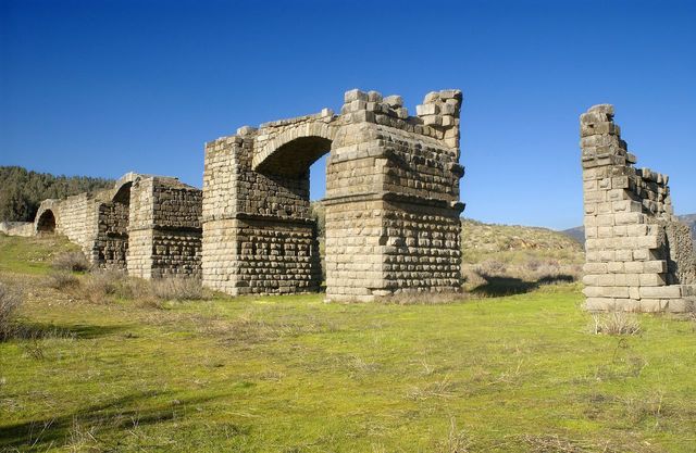 Puente de Alconétar