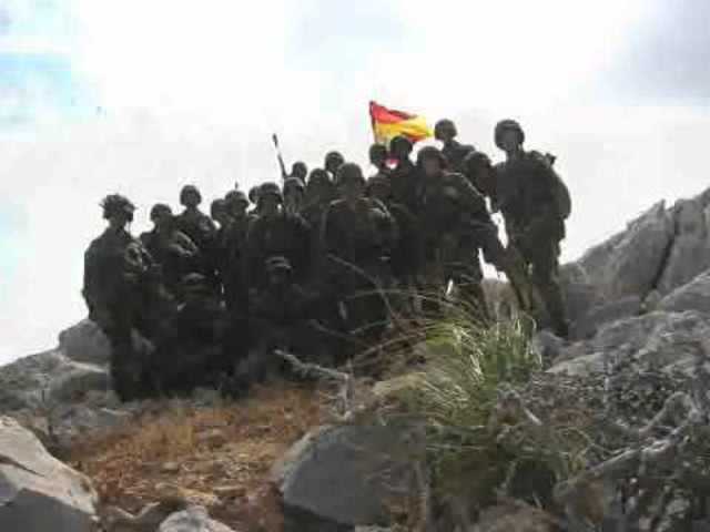 El ejército desaloja a fuerzas marroquíes del Islote de Perejil