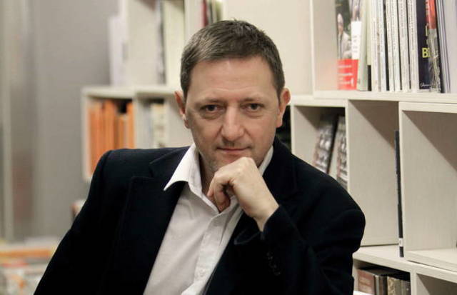 Ignacio Martínez de Pisón - Gana el Premio de la Crítica de Narrativa Castellana por "El día de Mañana"