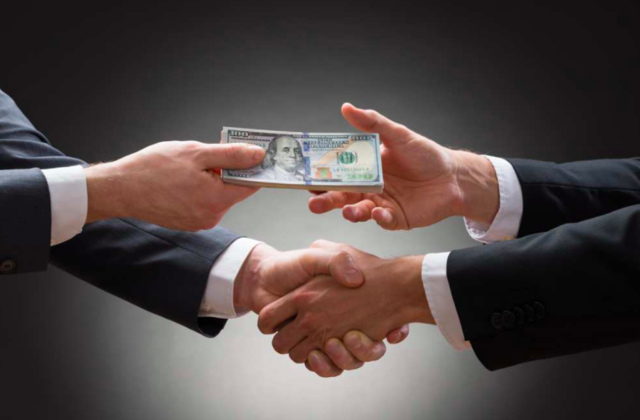 Power relations between&nbsp;financial circles and the state