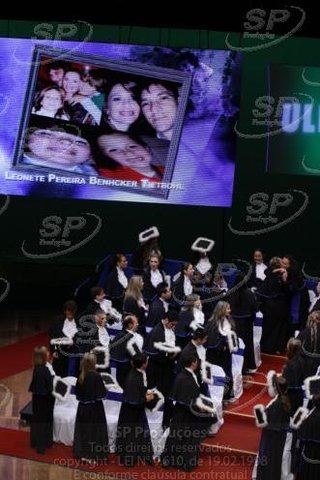 Formatura de Administração de Empresa