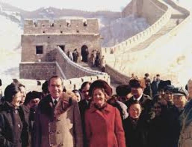 Nixon visits China