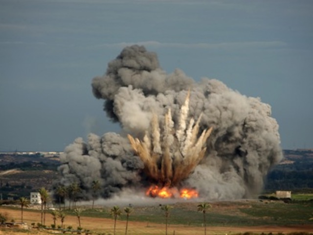 Al-Qaeda operatives bomb the US embassy in Nairobi, killing 224 people and injuring thousands.