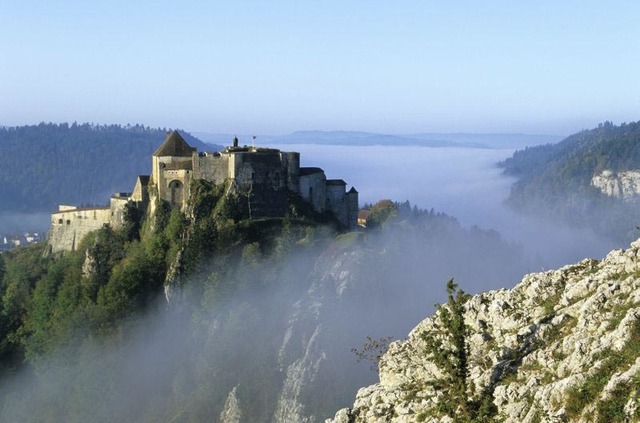 Louis XIV Tries to Expand