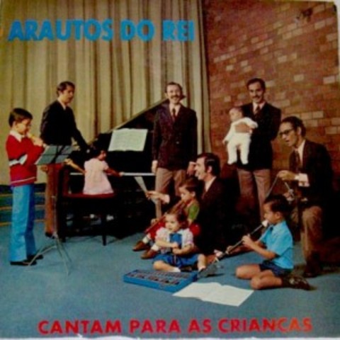 ''Arautos do Rei cantam para as crianças"