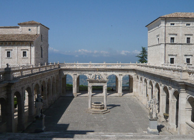 Fondazione di Montecassino
