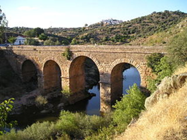 EL PUENTE DE SEGURA