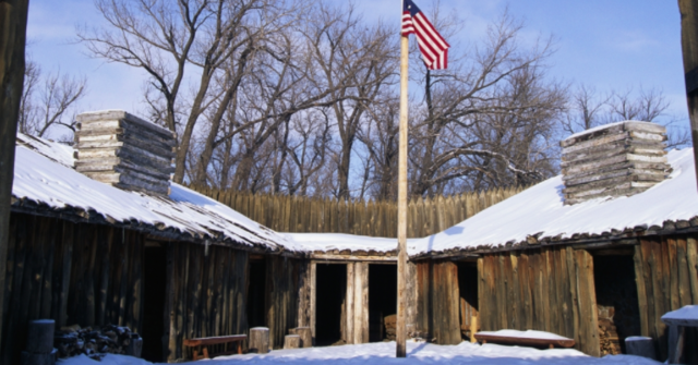 The decision where to spend the first winter is made. The Captains hold the first vote ever in the Pacific Northwest. It is also the first time in American History that an African-American and woman.