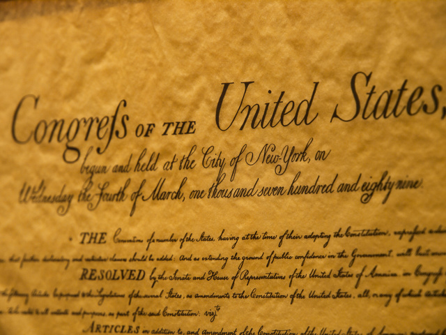La Costituzione degli Stati Uniti entra in vigore